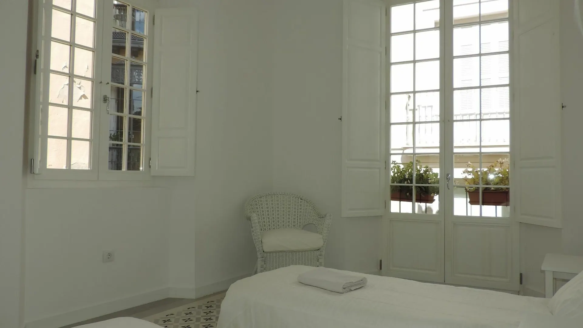 La Blanca Casita Apartment Malaga